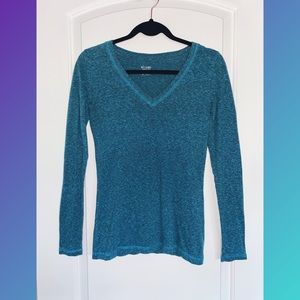 V-Neck long sleeve